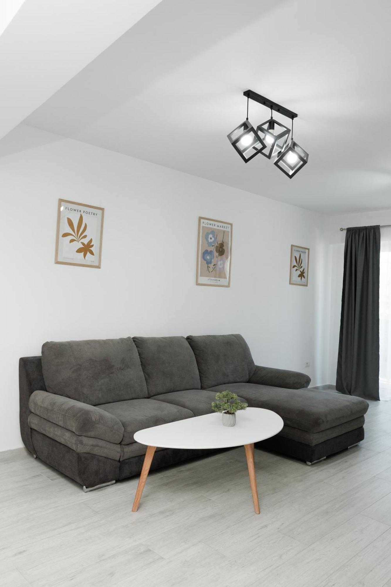 Exclusive Ultracentral Apartments And Studios #Enescu#Universitatii#Suceava Exterior foto